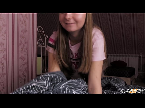 ❤️ Ka ngotea hohonu a Blondie i tana BFF, ka uru ki roto i tona waha ☑ Karekau whakaeneene i a matou mi.rex-porn-com.ru ❤